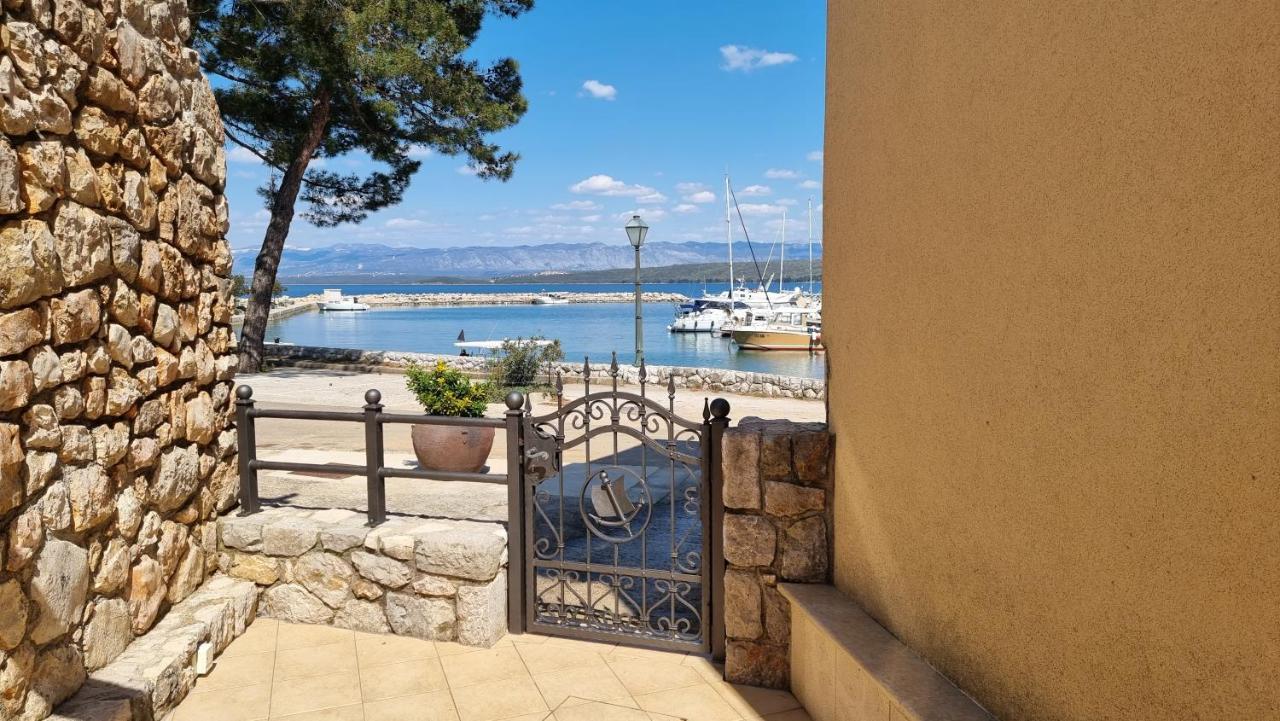 Apartmani Sidro Malinska Bagian luar foto